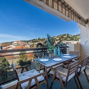 Appartement Saint James-12, Le Lavandou